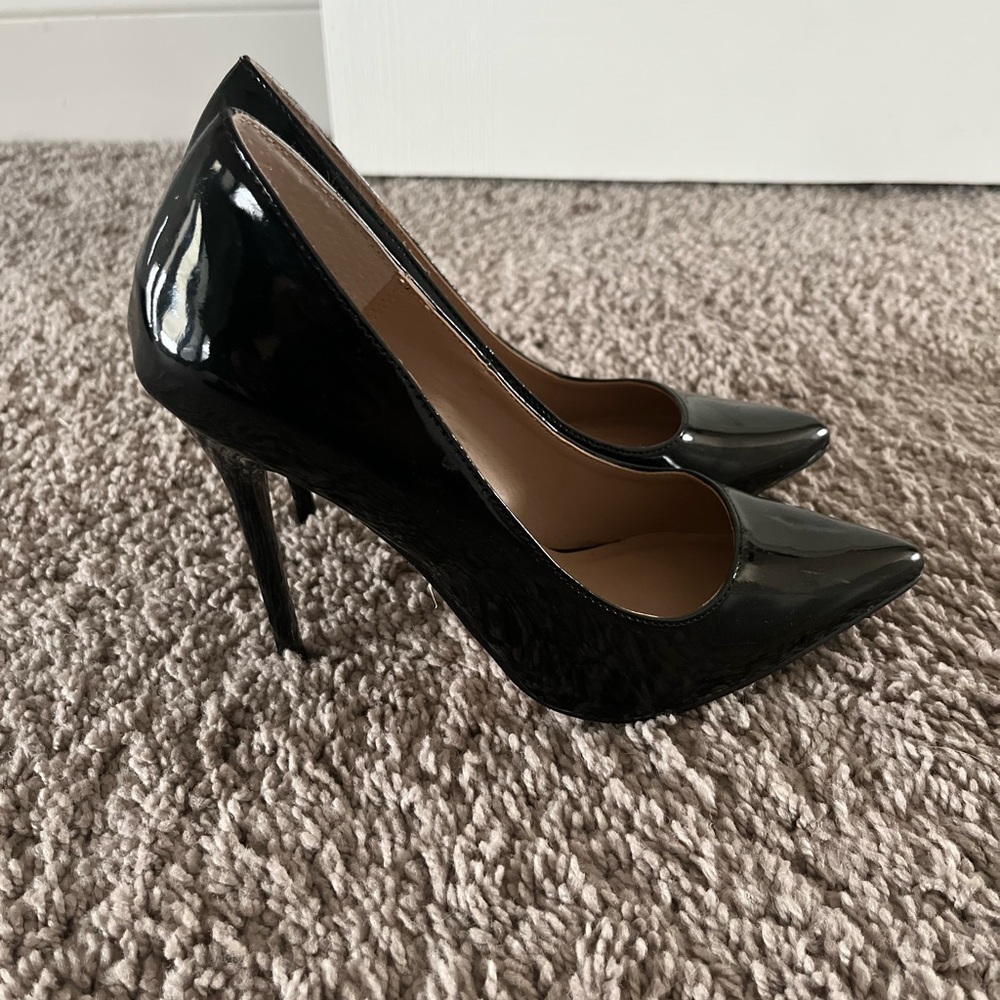 Madden girl pointy toe pump